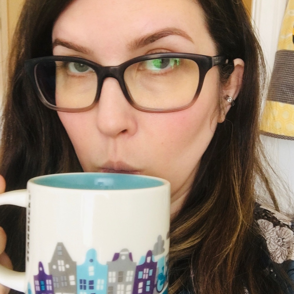 Meet your Posher, Rebecca